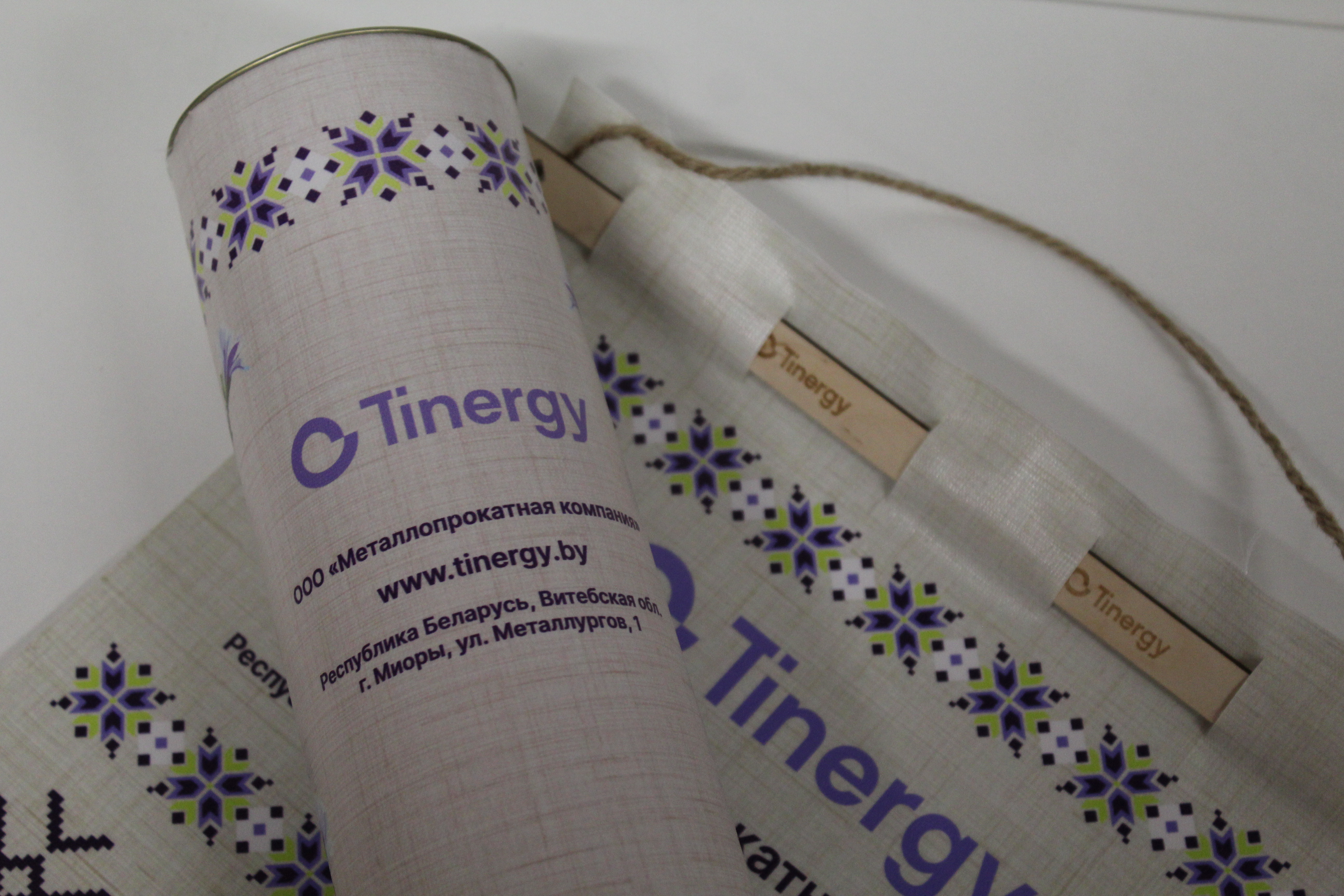 Корпоративный тубус Tinergy, ракурс 2